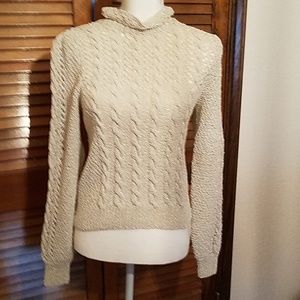 Beautiful hand woven cable sweater. Size M